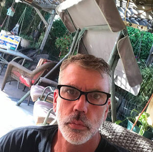 Meet your Posher, Philip scott